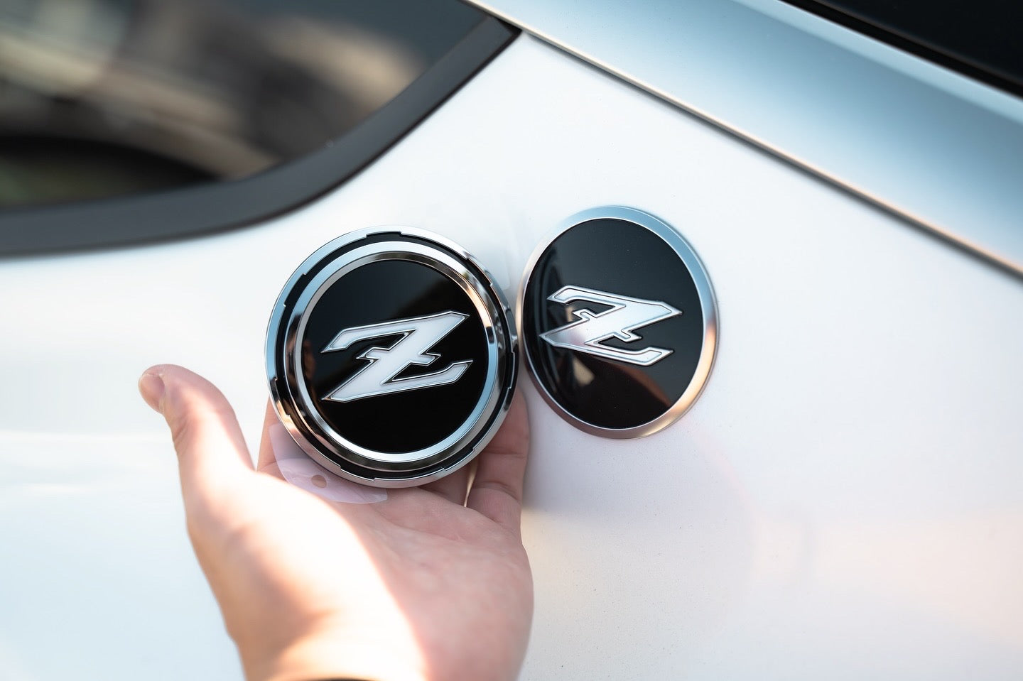 Nissan OE Japan - Customized Edition Z Side Circle Emblem (C-Pillar) - Nissan Z (RZ34)